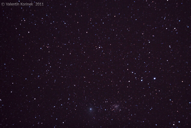 Kométa Garradd a M 72: Súhvezdie Šíp, Canon 500D + Newton 203x900, Exp. 90s, 26.8.2011